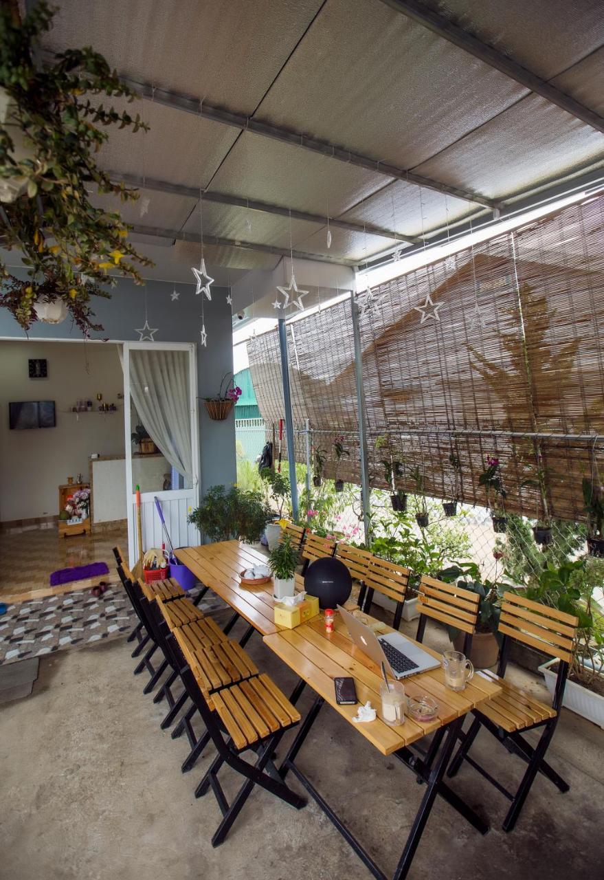 Vaan'S Homestay Da Lat Exterior photo
